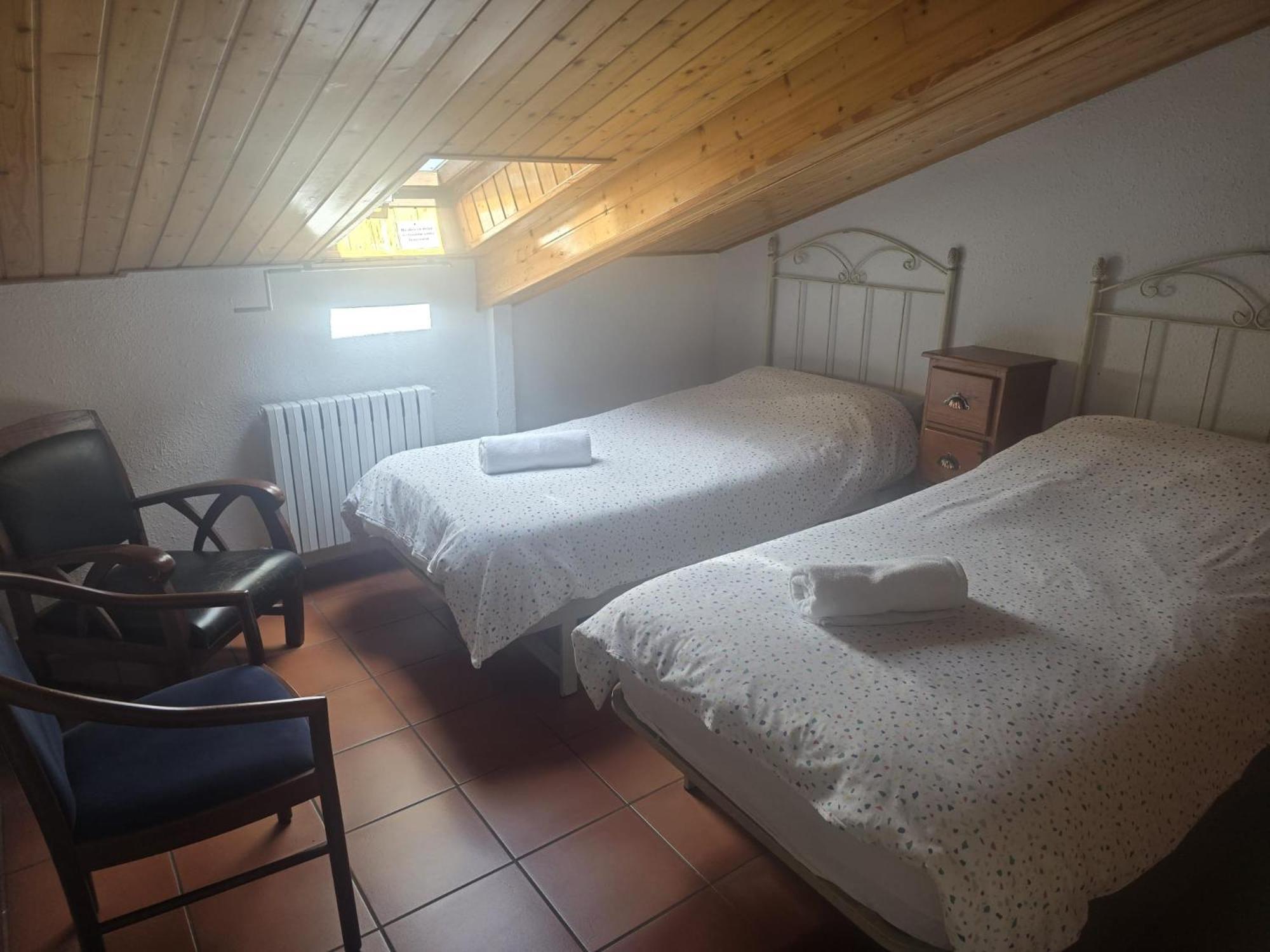Casa De La Hiedra Soria Villa Buitenkant foto