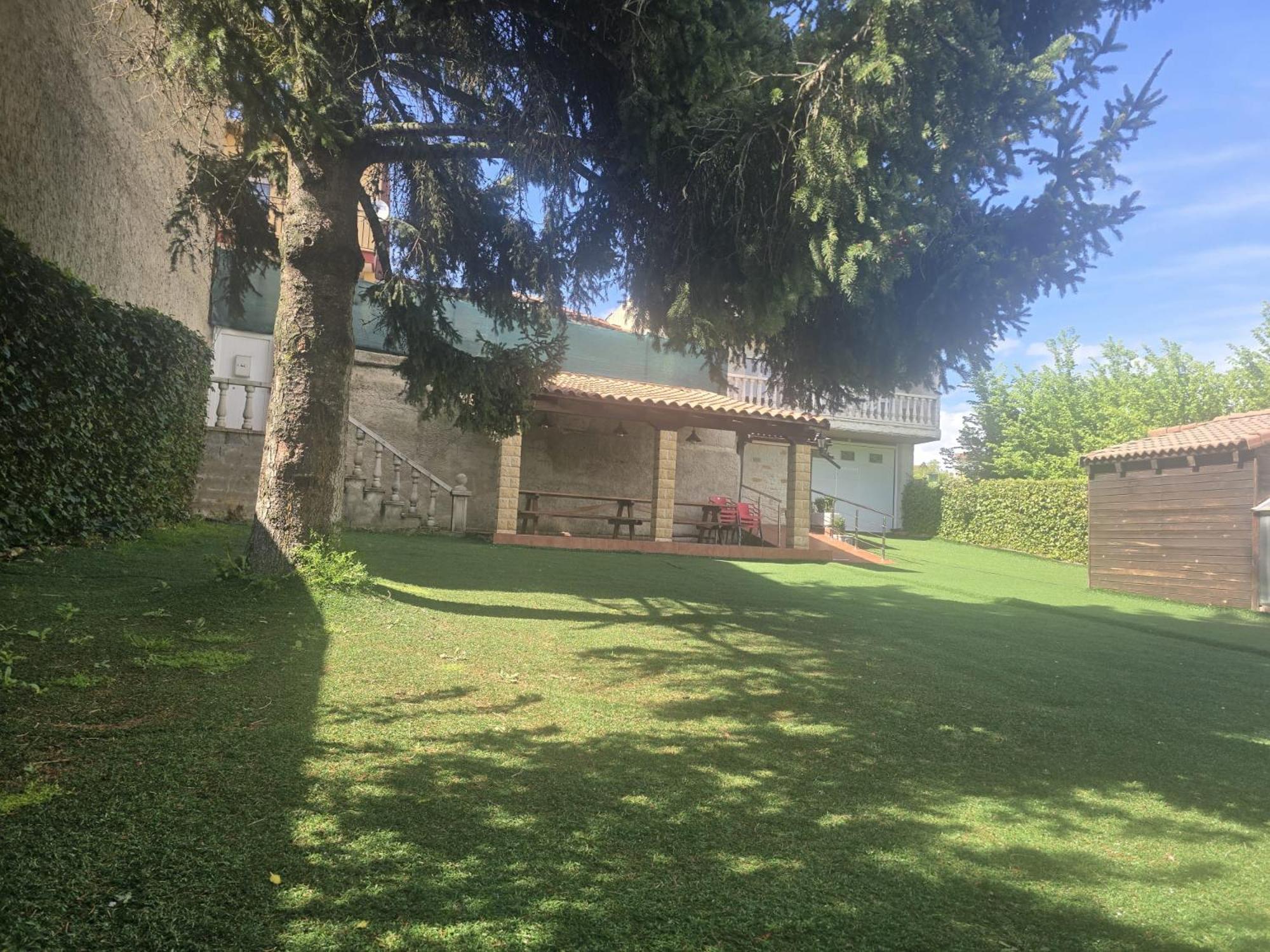 Casa De La Hiedra Soria Villa Buitenkant foto